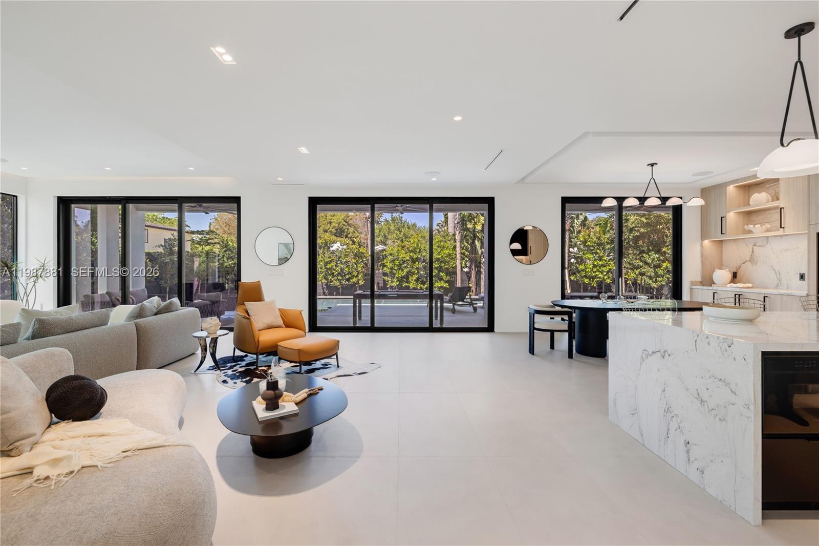 BELLE MEADE OF MIA SEC 1 - Residential