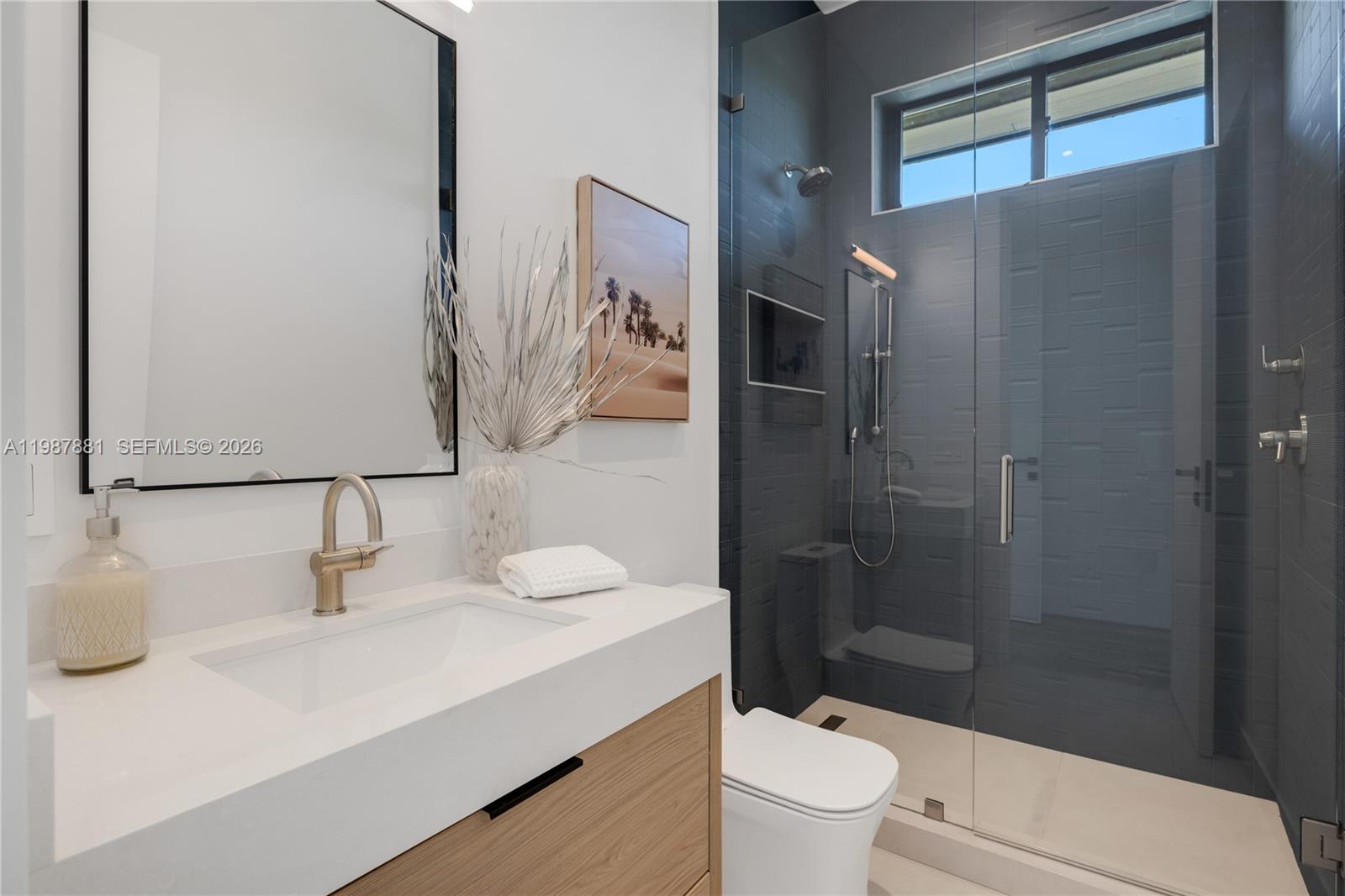 BELLE MEADE OF MIA SEC 1 - Residential