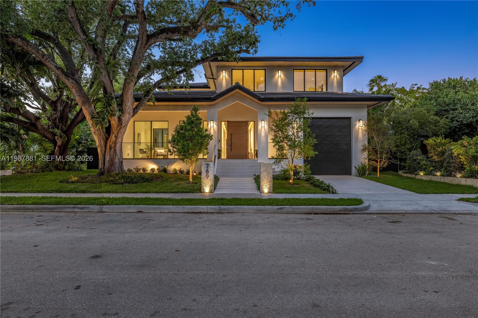 BELLE MEADE OF MIA SEC 1 - Residential