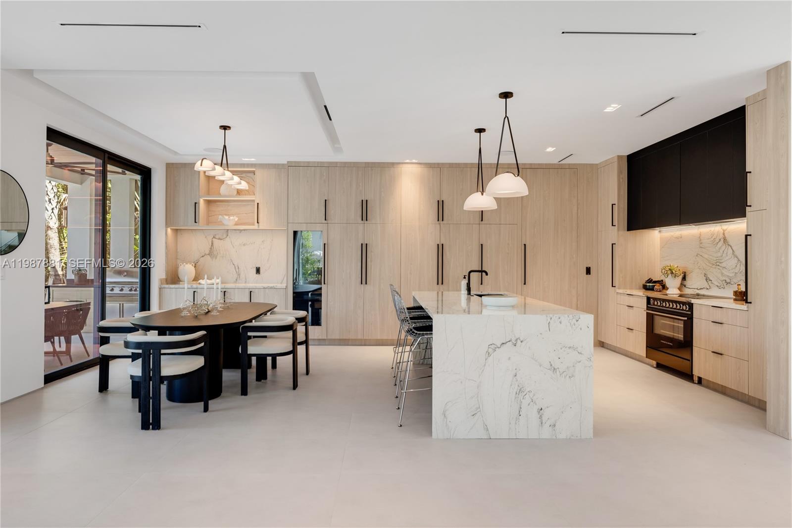 BELLE MEADE OF MIA SEC 1 - Residential