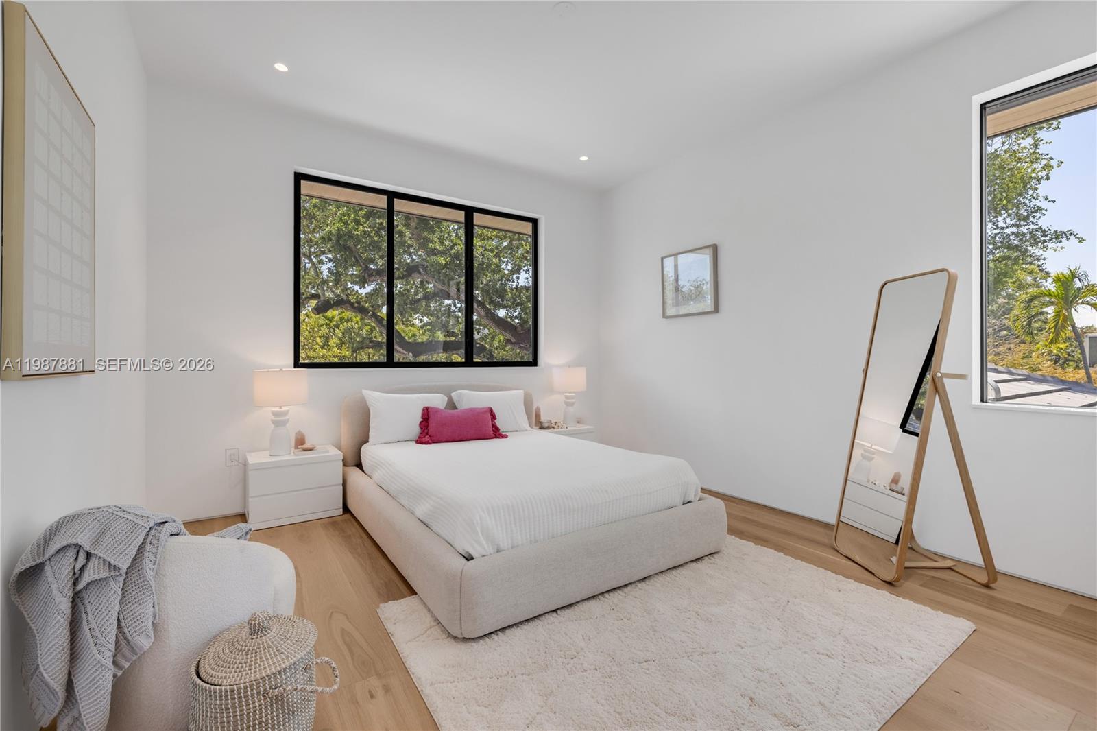 BELLE MEADE OF MIA SEC 1 - Residential