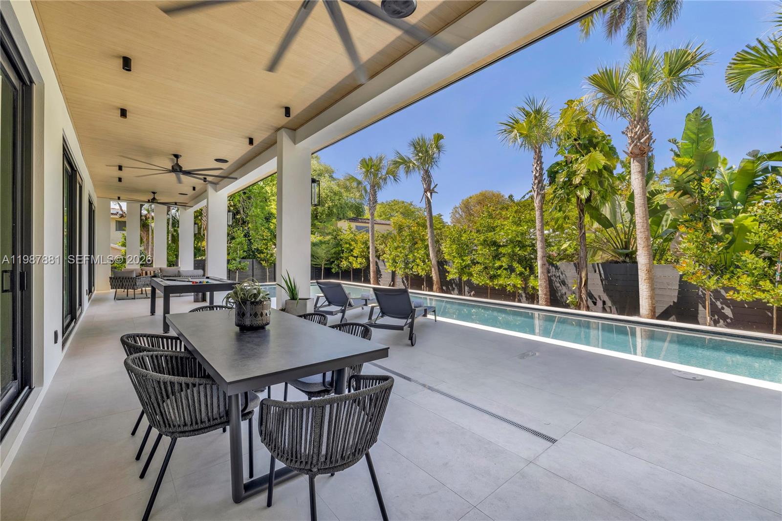 BELLE MEADE OF MIA SEC 1 - Residential