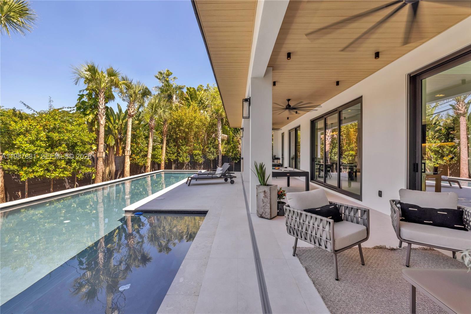 BELLE MEADE OF MIA SEC 1 - Residential