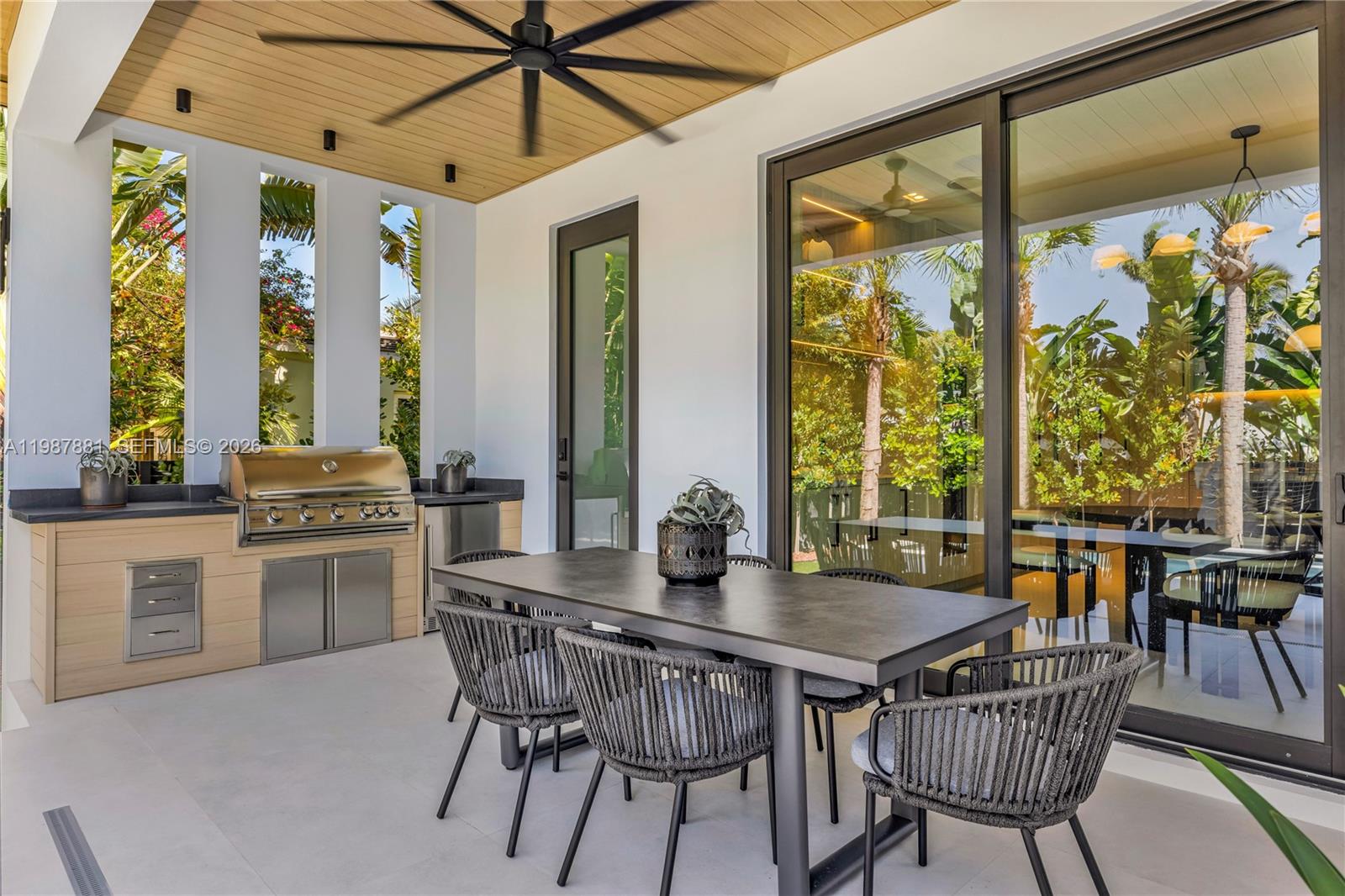 BELLE MEADE OF MIA SEC 1 - Residential