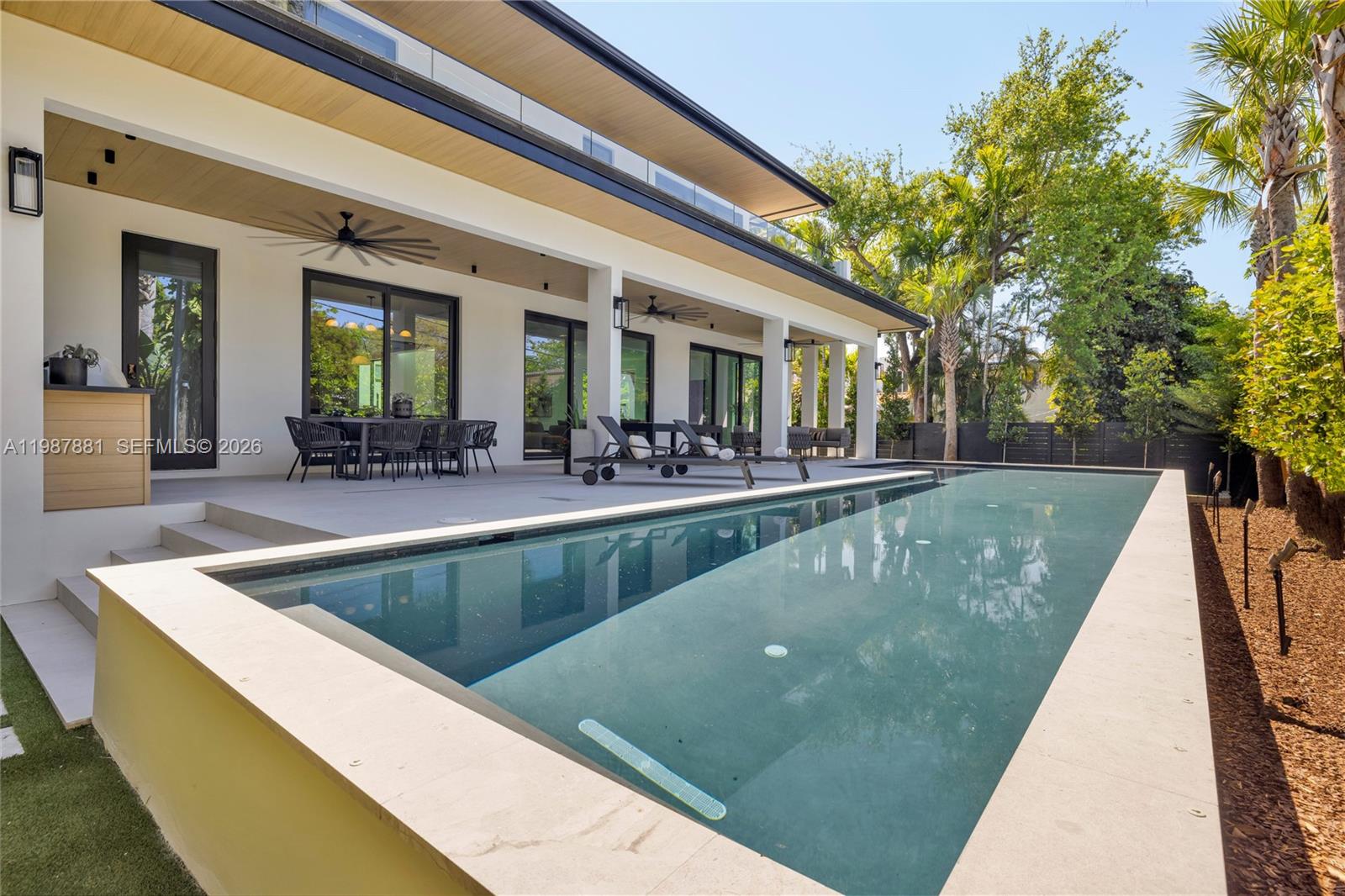 BELLE MEADE OF MIA SEC 1 - Residential