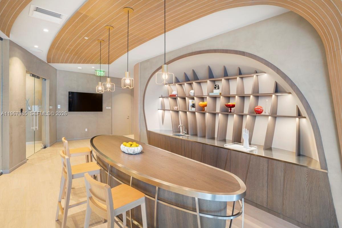 BRICKELL FLATIRON CONDO - Residential