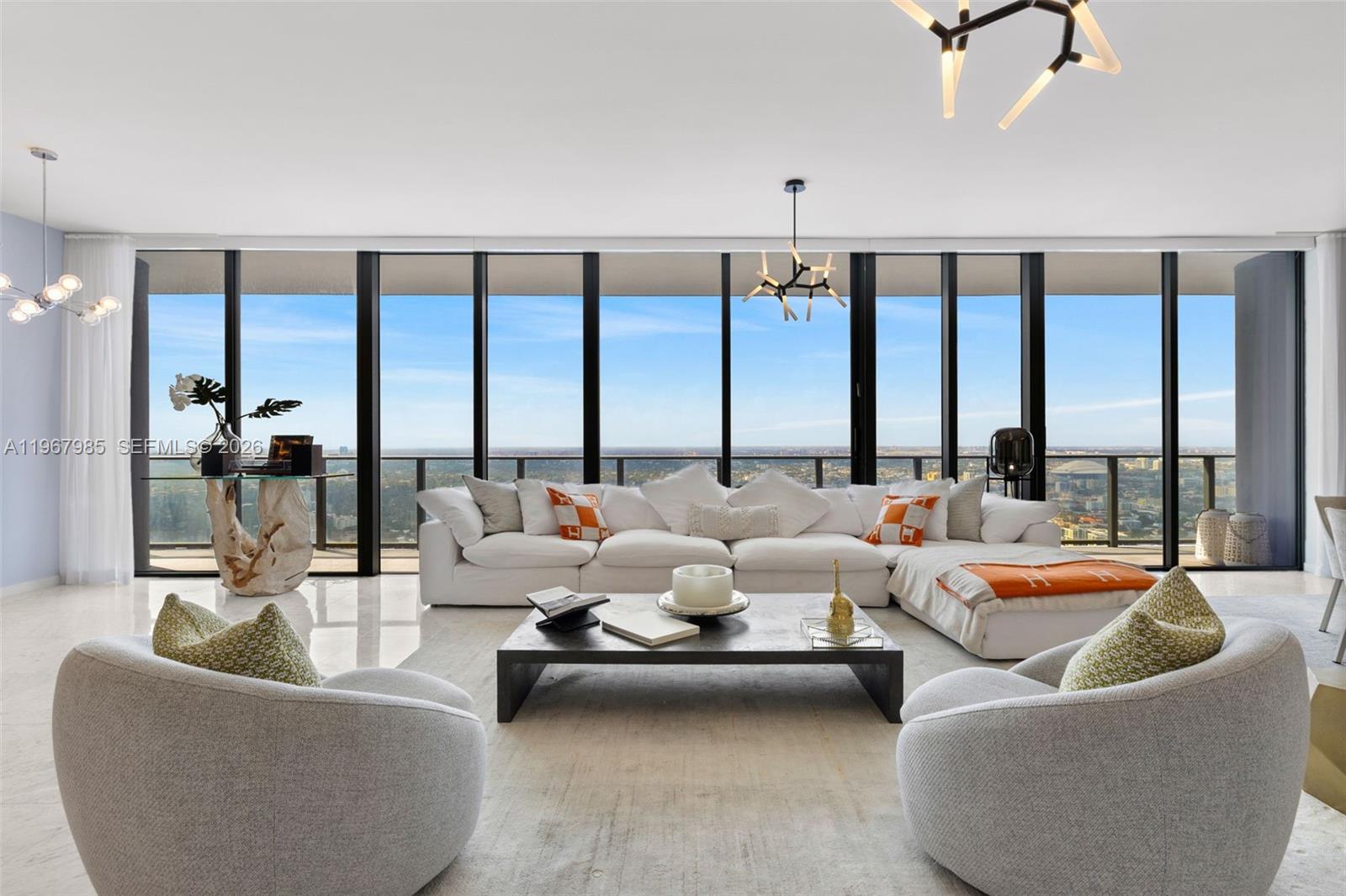 1000 Brickell Plz PH5304