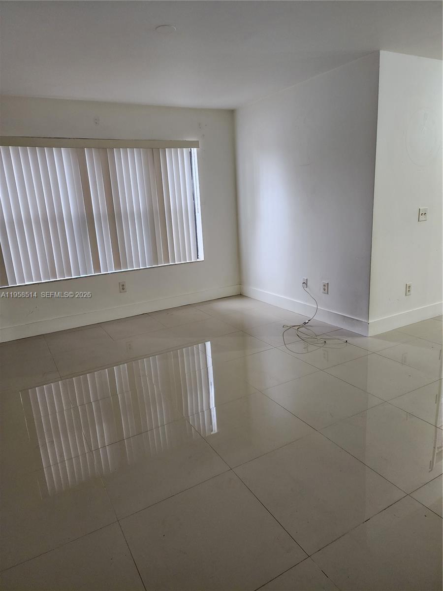 PALM AIRE GARDENS CONDO - Residential Lease