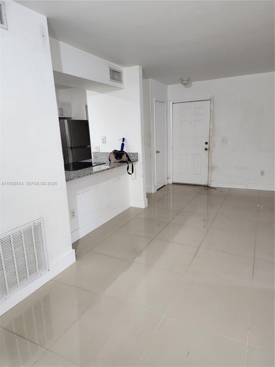 PALM AIRE GARDENS CONDO - Residential Lease