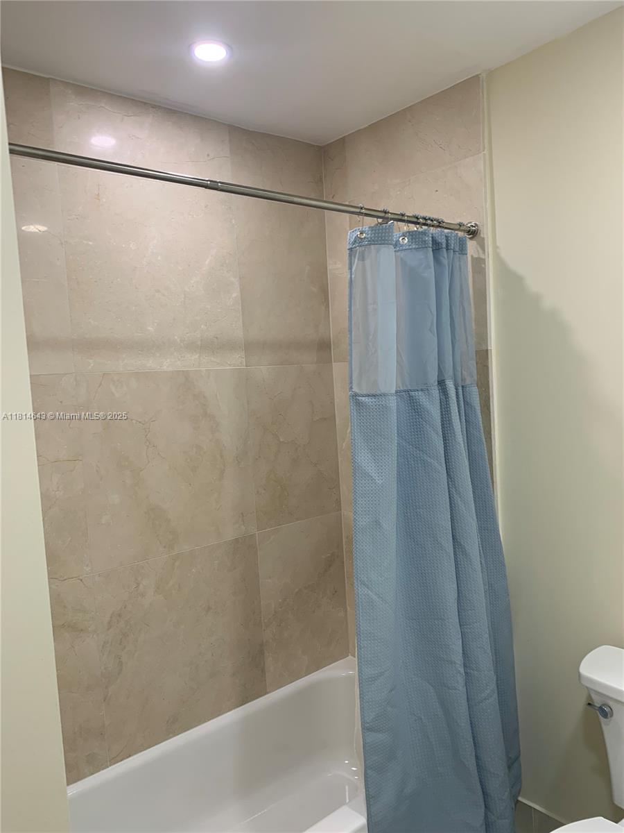 SCHENLEY PARK SEC 2 - Residential Lease