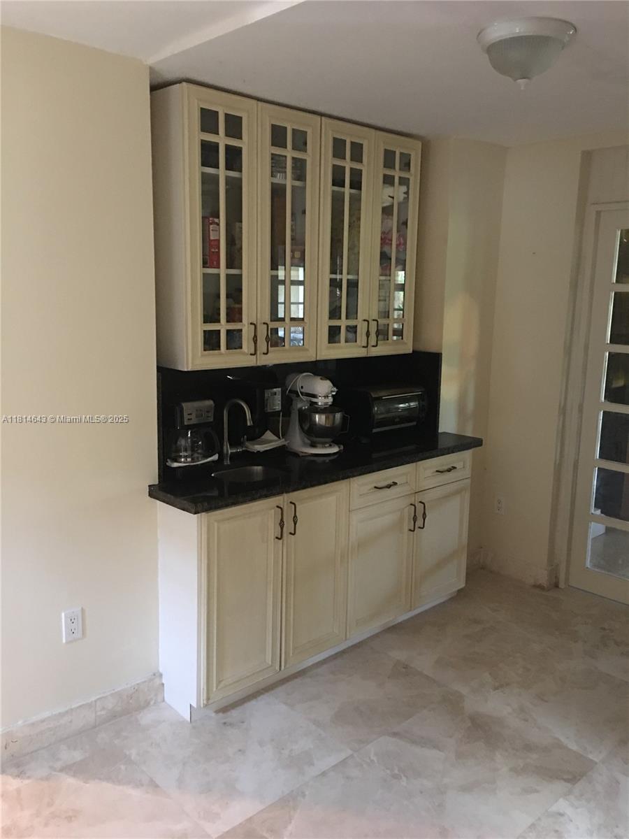 SCHENLEY PARK SEC 2 - Residential Lease