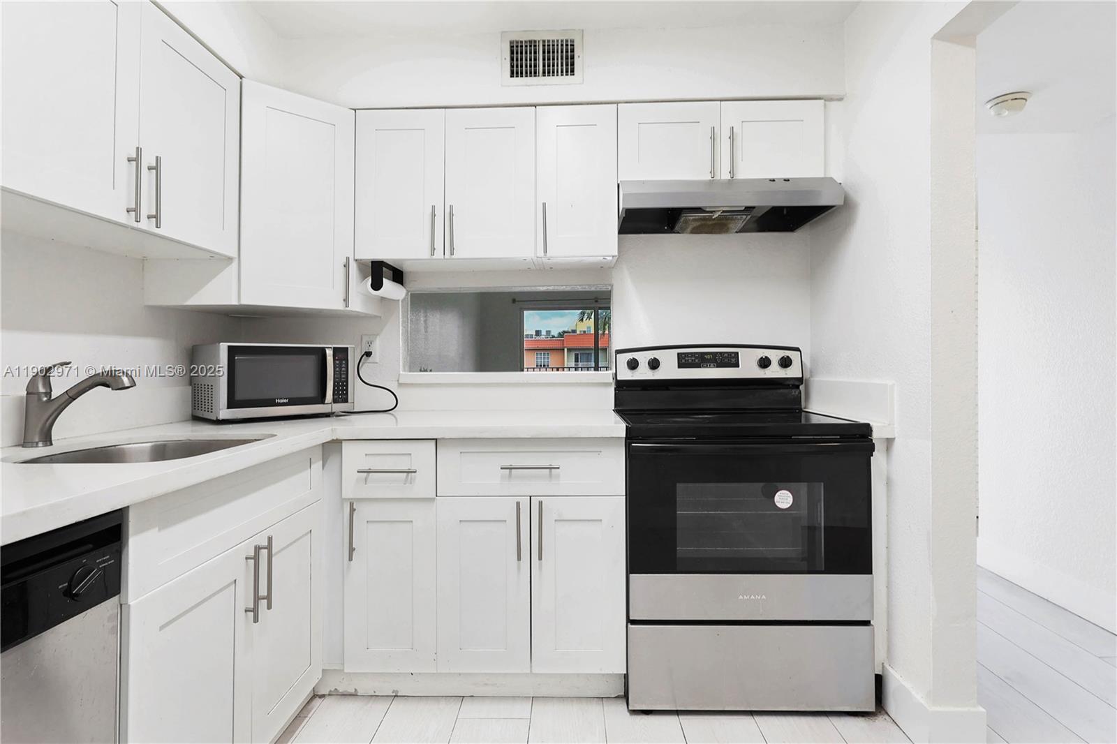 DORAL GARDENS II CONDO - Residential