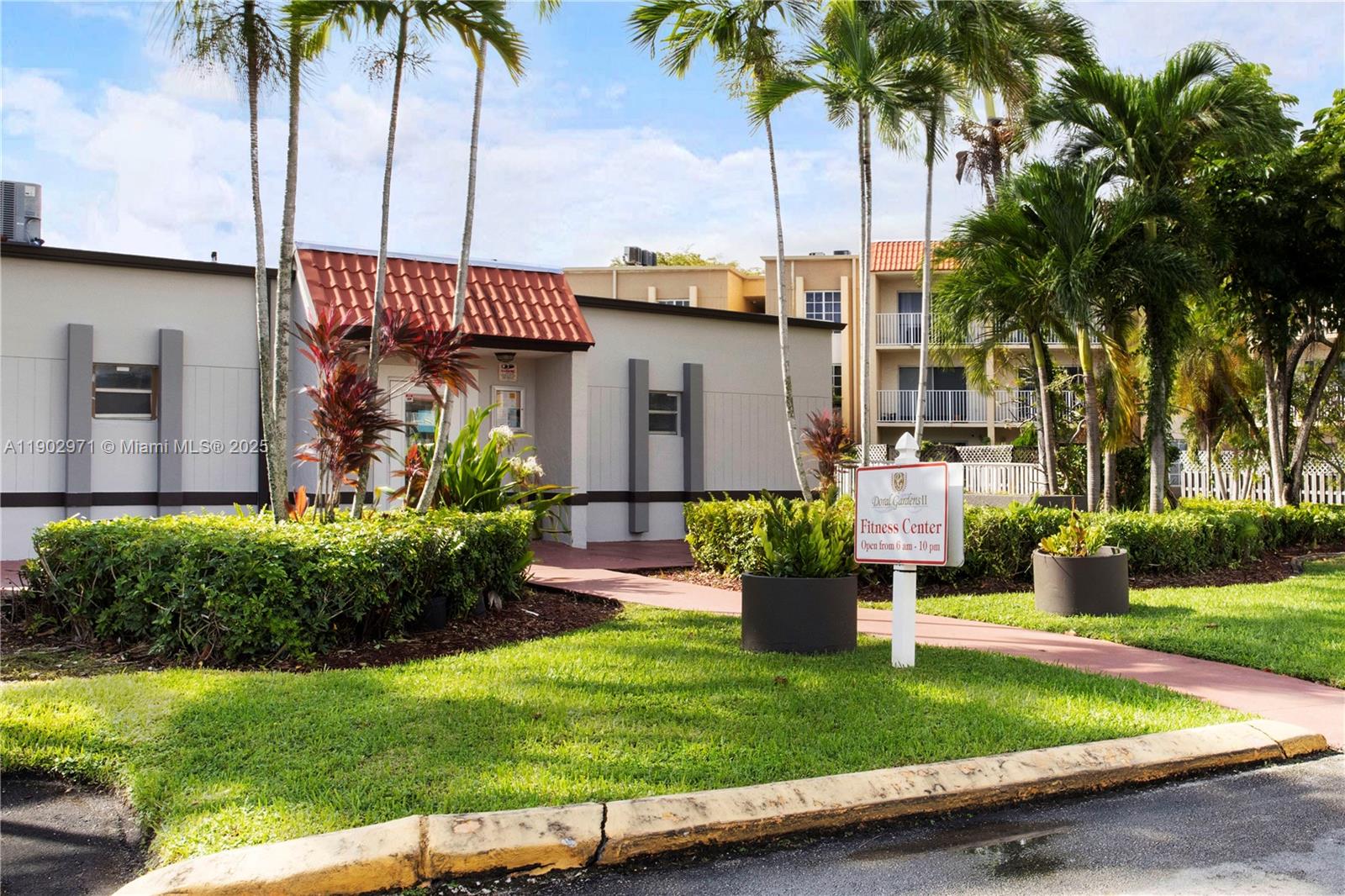 DORAL GARDENS II CONDO - Residential