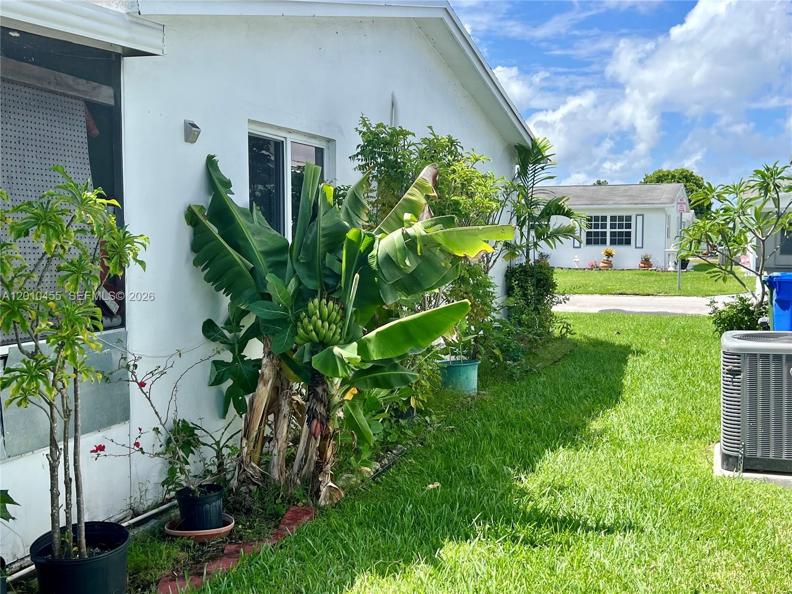 6800 NW 15th St