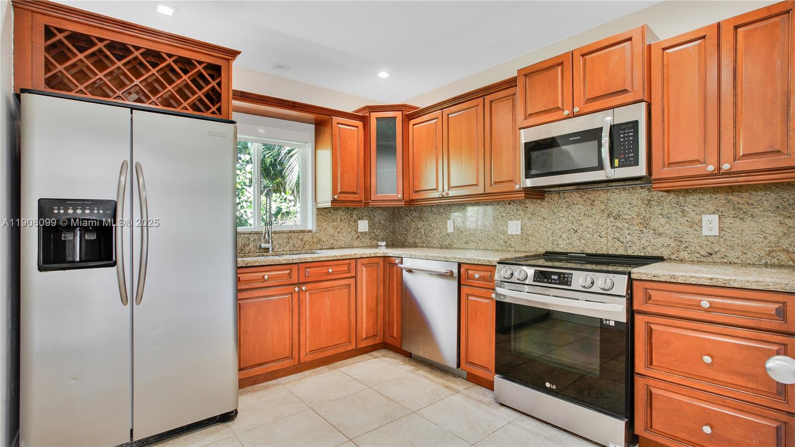 CORAL GABLES RIVIERA SEC - Residential Lease