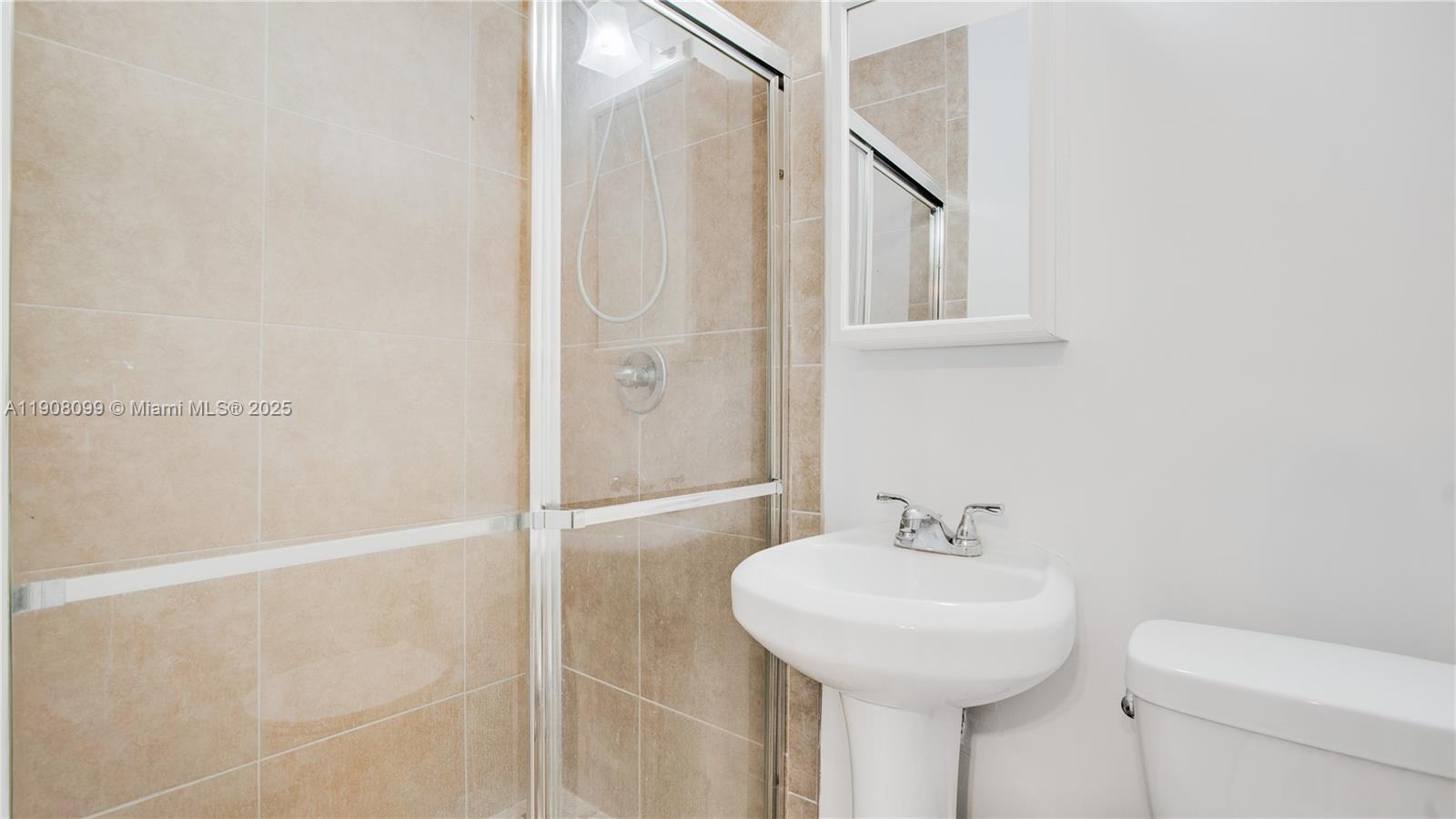 CORAL GABLES RIVIERA SEC - Residential Lease