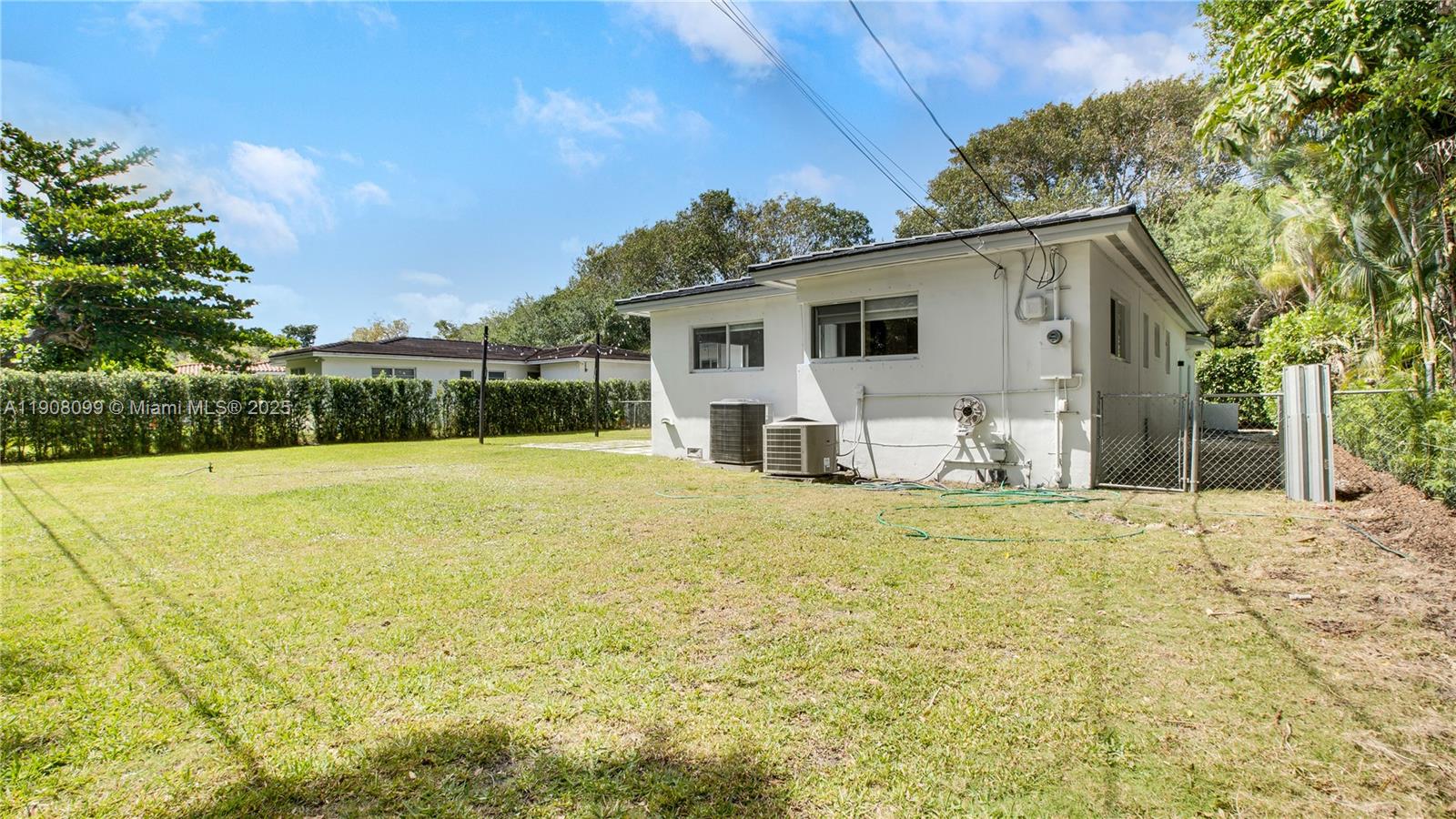 CORAL GABLES RIVIERA SEC - Residential Lease