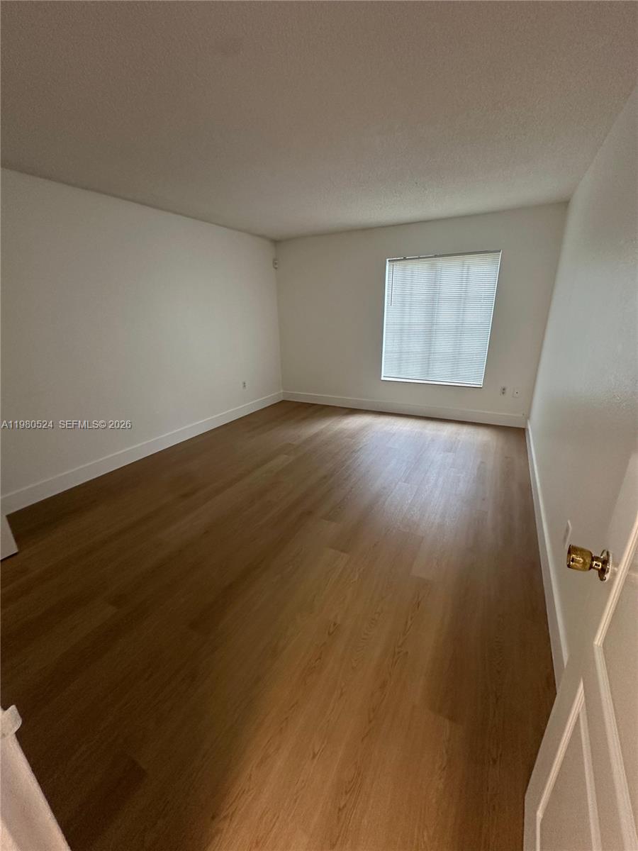 DORAL GARDENS II CONDO - Residential Lease