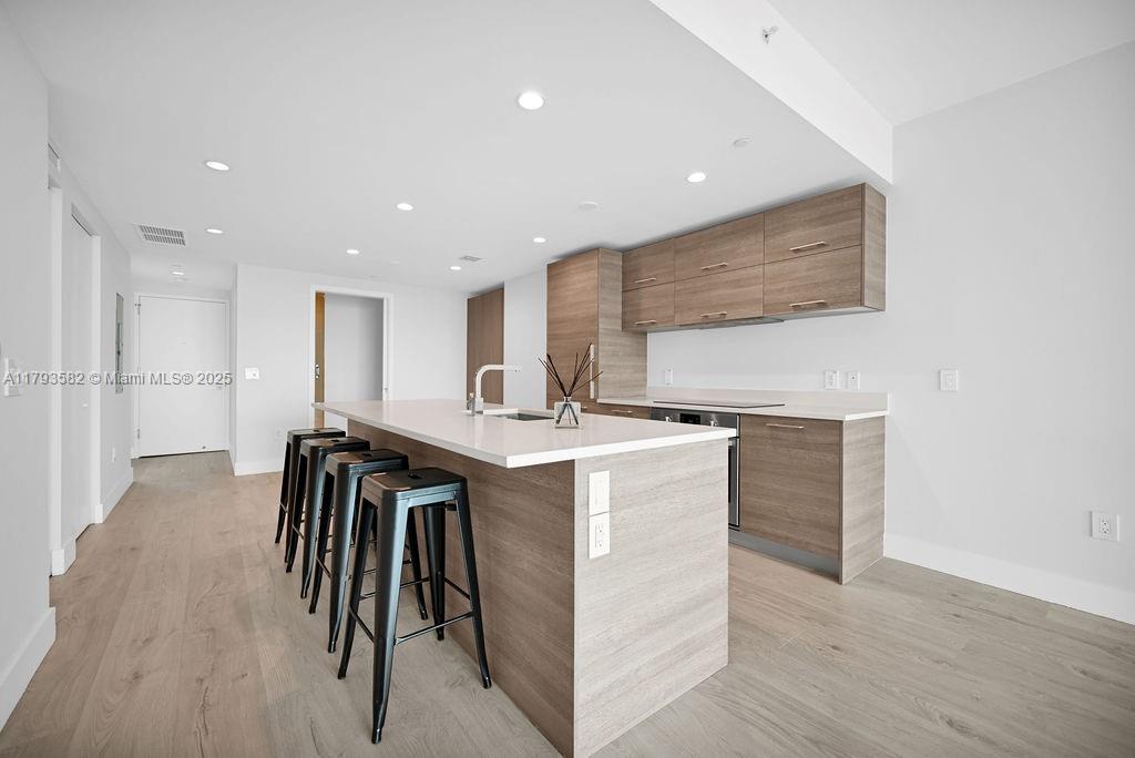 PARAISO BAY CONDO - Residential