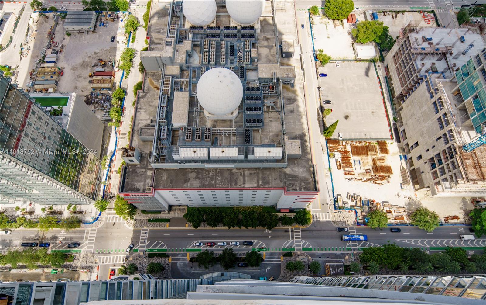 PARAMOUNT MIAMI WORLDCENT - Residential