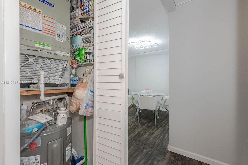 MEADOWBROOK CONDO APTS BL - Residential Lease