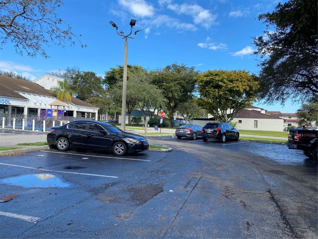 Photo of 4040 SW 69th Ave, Miramar, FL 33023 (MLS # A11962974)