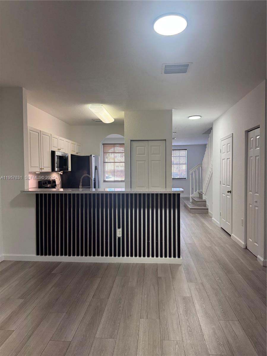 VILLAS AT CARMEL CONDO NO - Residential Lease