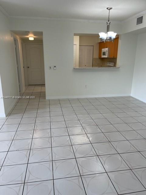 KEYSTONE COURTS CONDO - Residential Lease