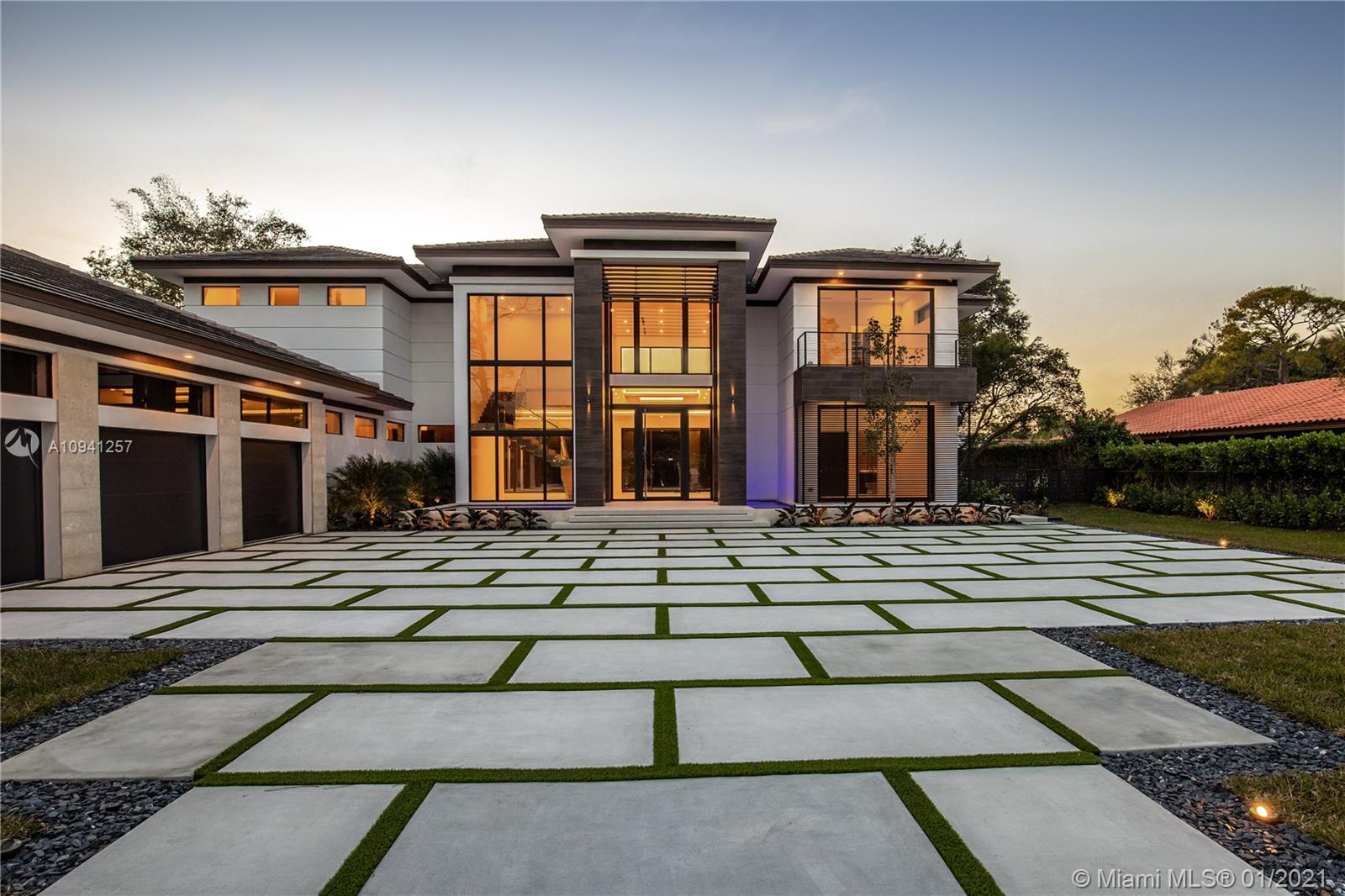 SUDLOW PARK - Residential