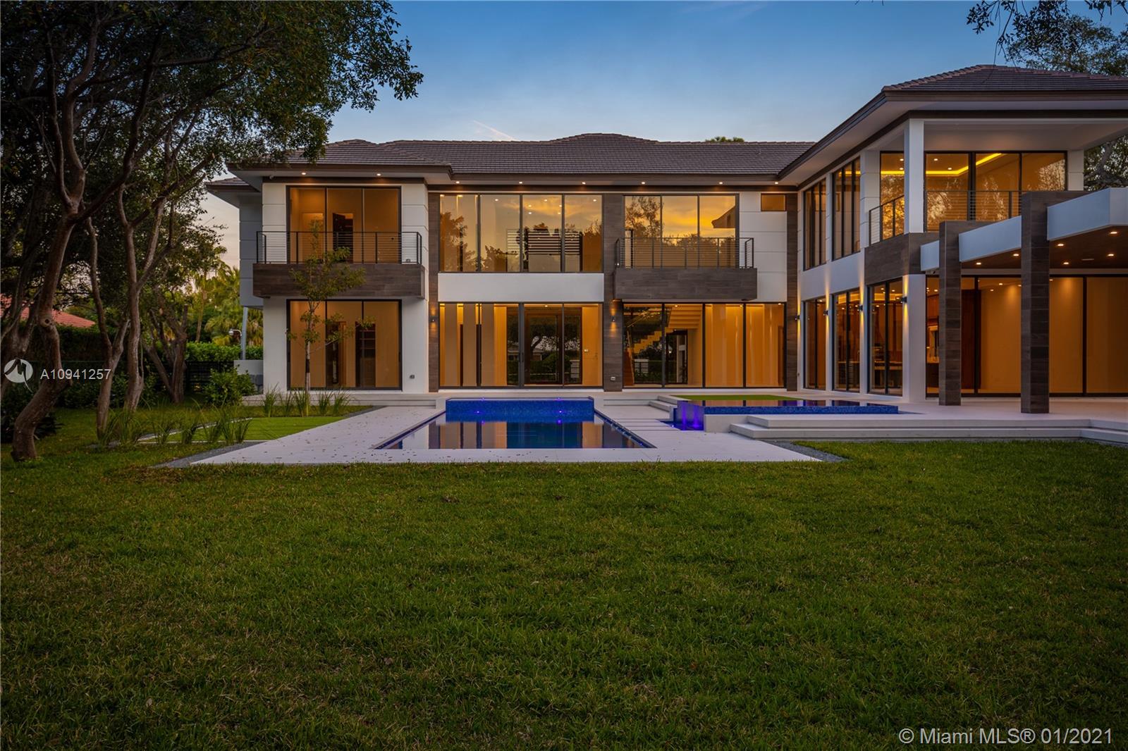 SUDLOW PARK - Residential