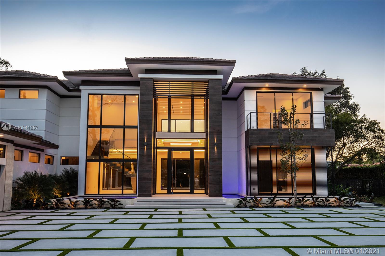 SUDLOW PARK - Residential