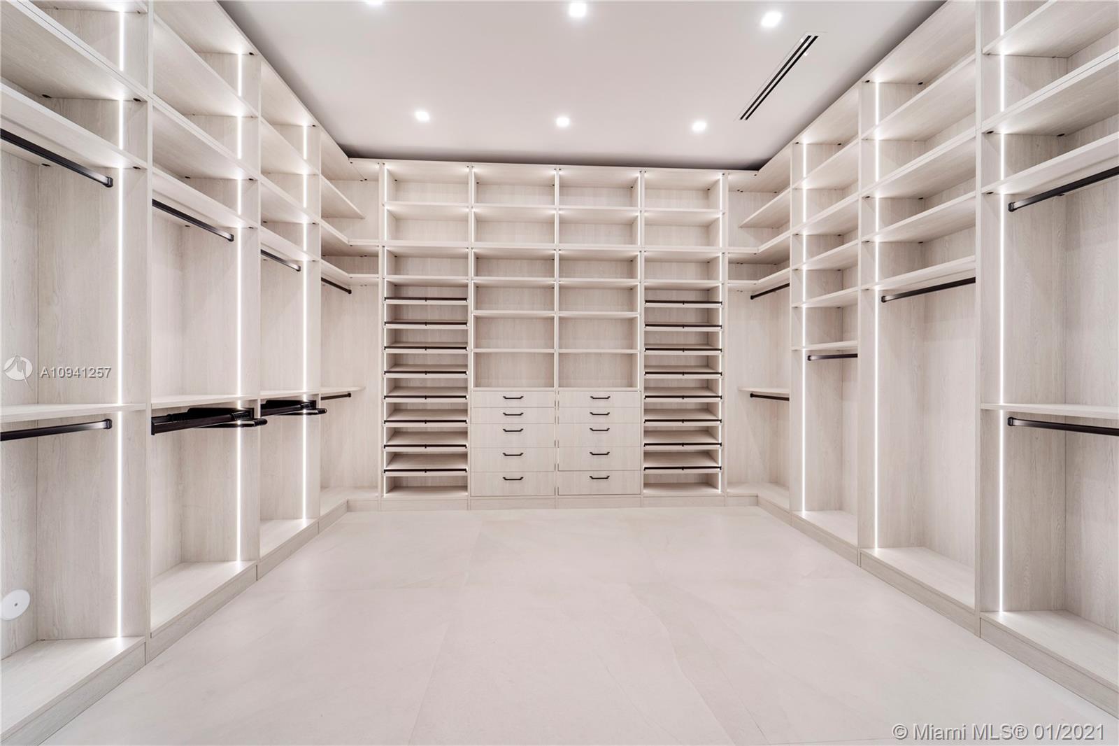 SUDLOW PARK - Residential