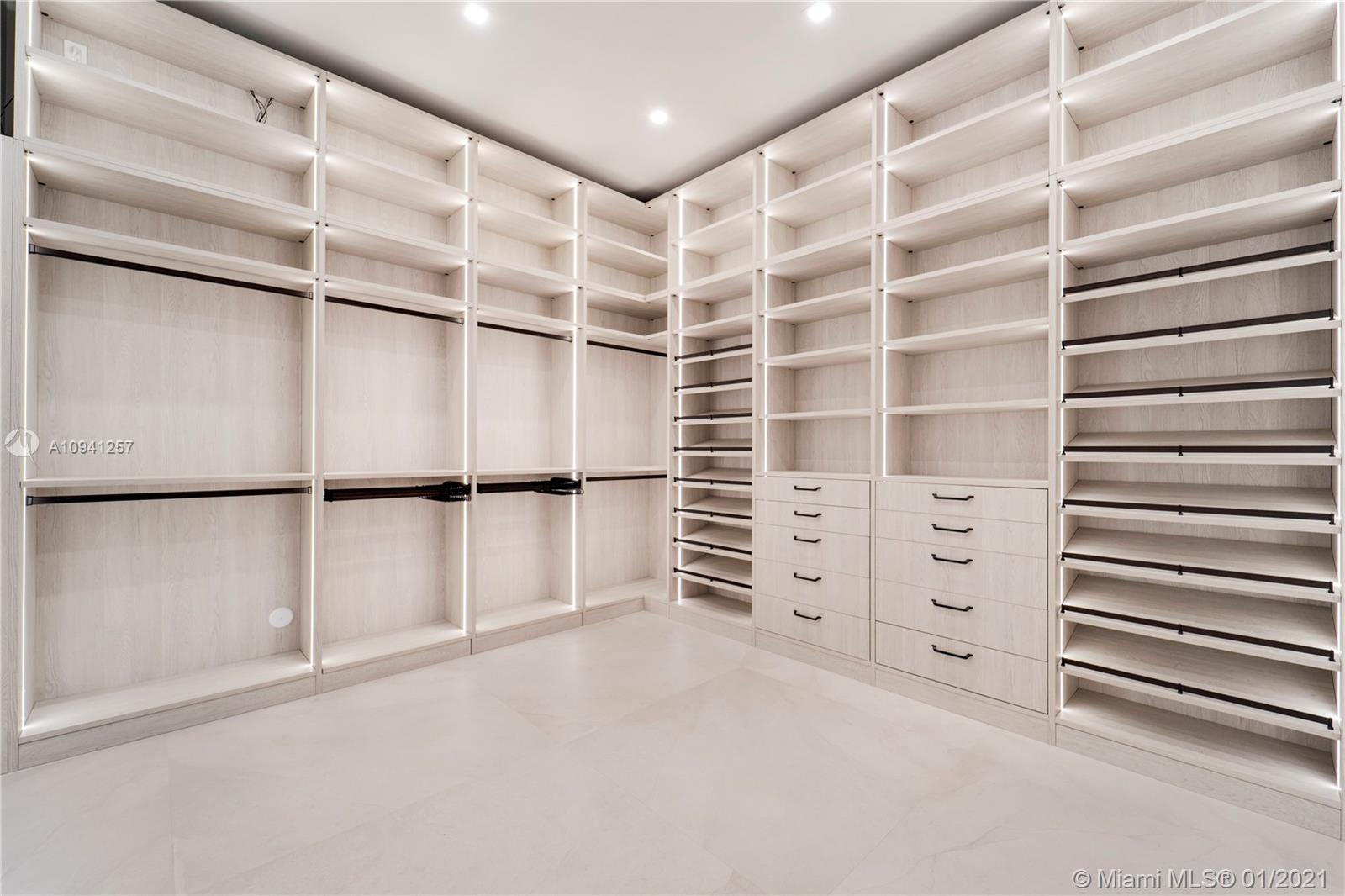 SUDLOW PARK - Residential