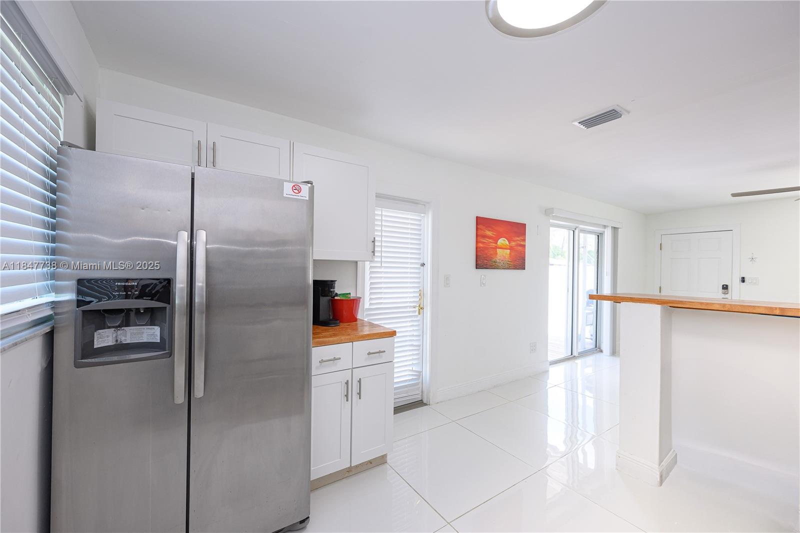 FLORIAN ISLES 2ND SEC - Residential Lease