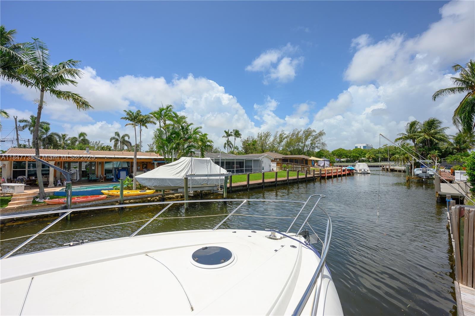 FLORIAN ISLES 2ND SEC - Residential Lease