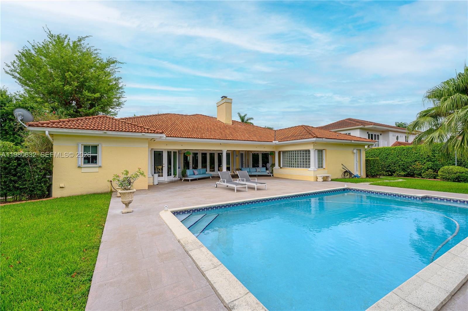 FLAMINGO GARDENS ESTATES - Residential