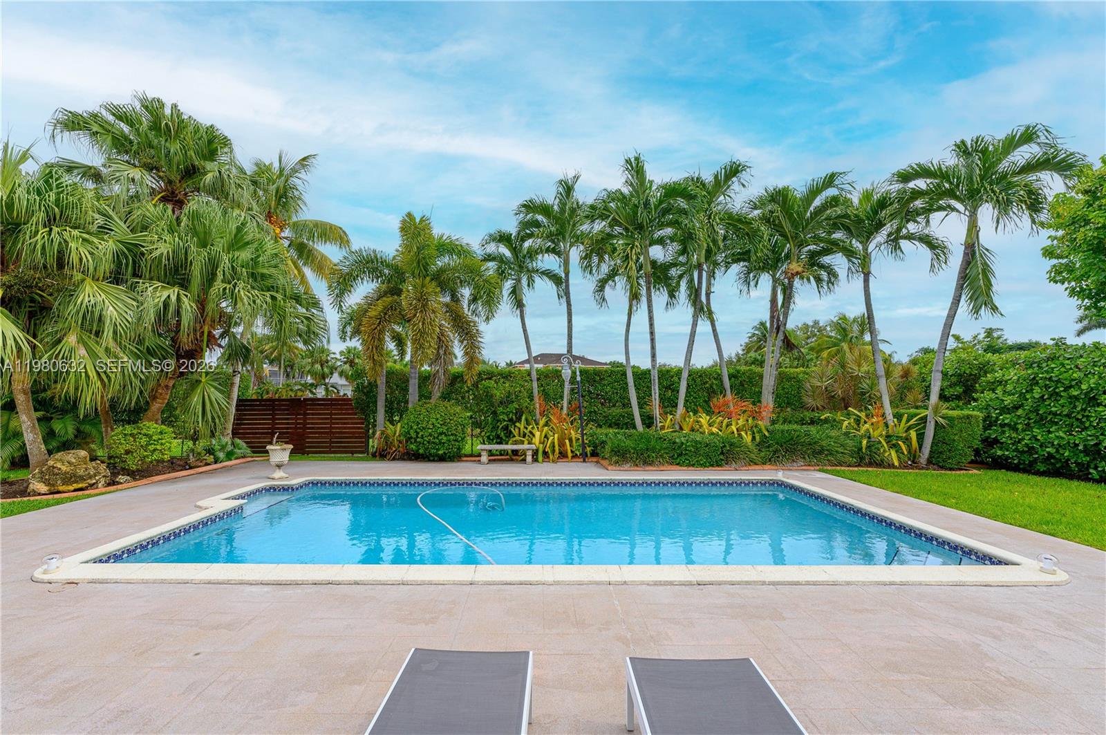 FLAMINGO GARDENS ESTATES - Residential