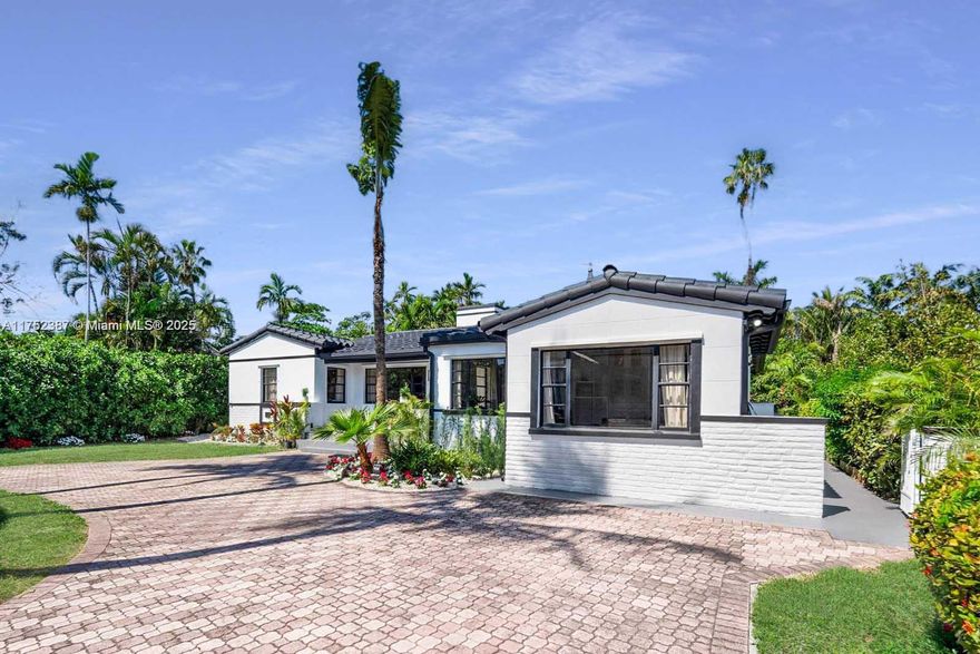 Presenting an exceptional opportunity on the highly sought-after and ultra-exclusive Hibiscus Island. This impeccably maintained 4-bedroom, 4-bathroom home is set on an expansive lot along a peaceful interior street, ensuring ultimate privacy. Rich in character, the residence boasts a striking keystone fireplace, a formal dining room, a generous living room, and a cozy family room, perfect for both entertaining and relaxing. Step outside to a beautifully landscaped, private backyard oasis, offering the perfect retreat. Don't miss the chance to make this unique property your own.