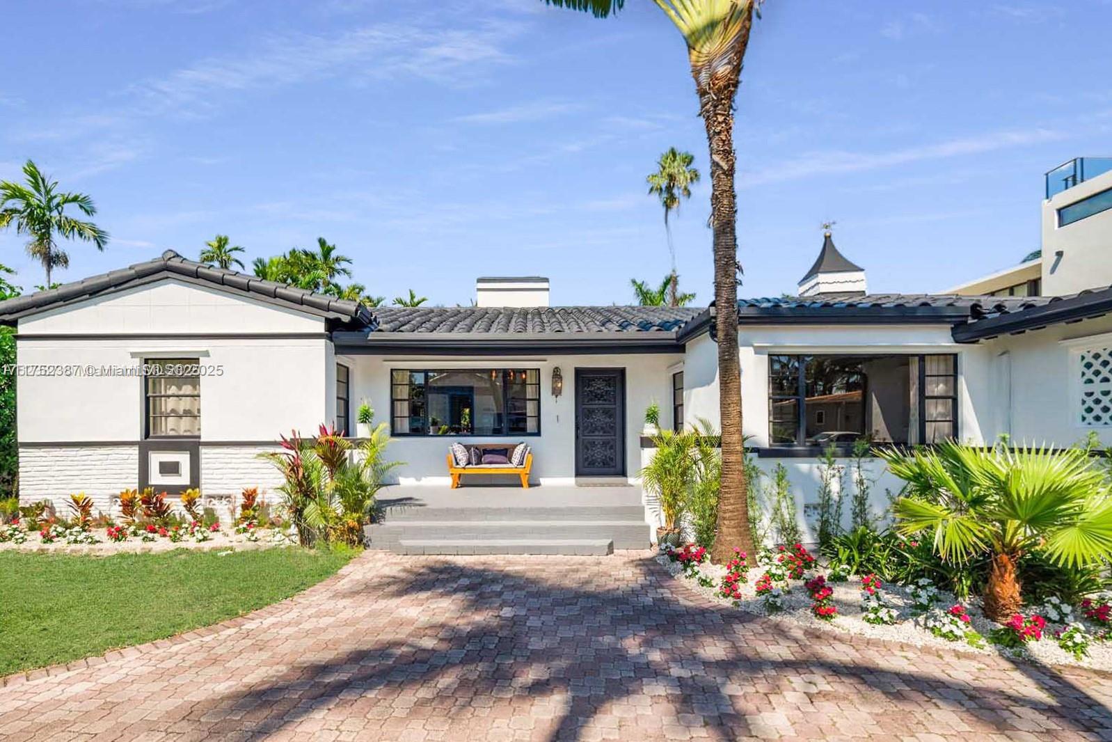 HIBISCUS ISLAND - Residential