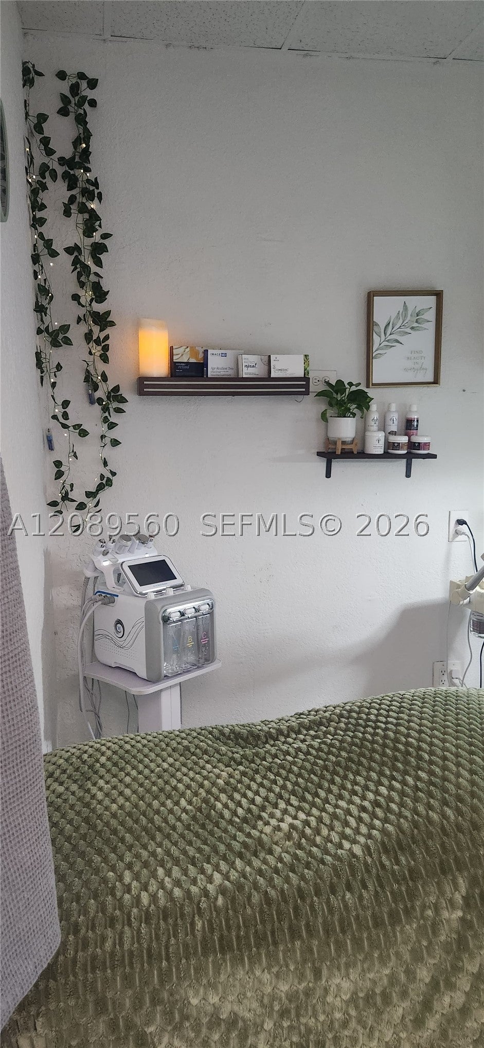 Photo of Weston, FL 33326 (MLS # A12089560)