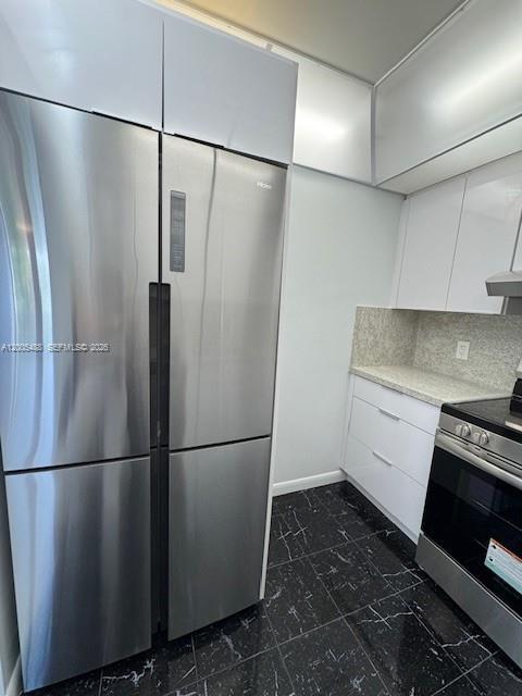 FOSTER & SANCHEZ TR REMAIN - Residential Lease