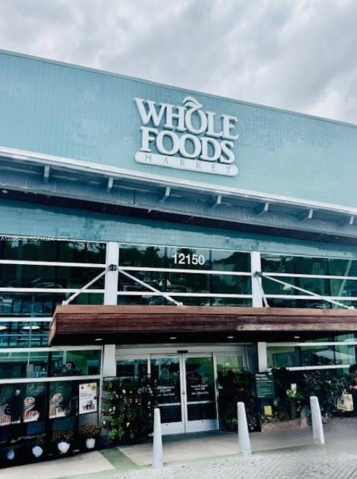 FOSTER & SANCHEZ TR REMAIN - Residential Lease