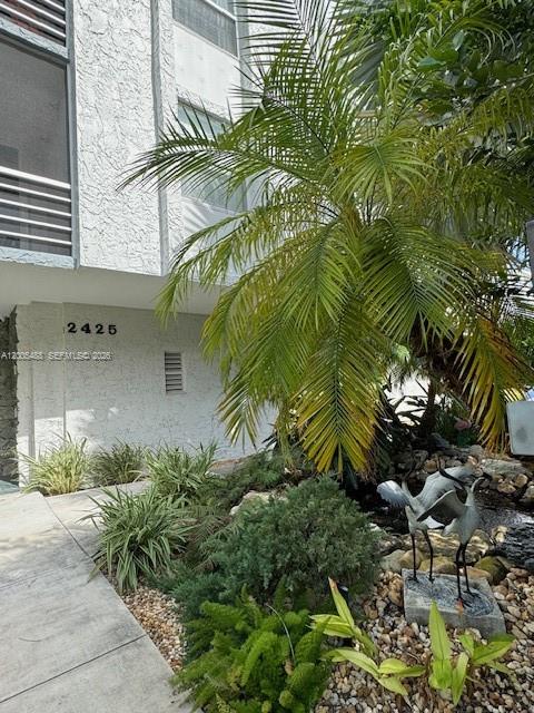 FOSTER & SANCHEZ TR REMAIN - Residential Lease