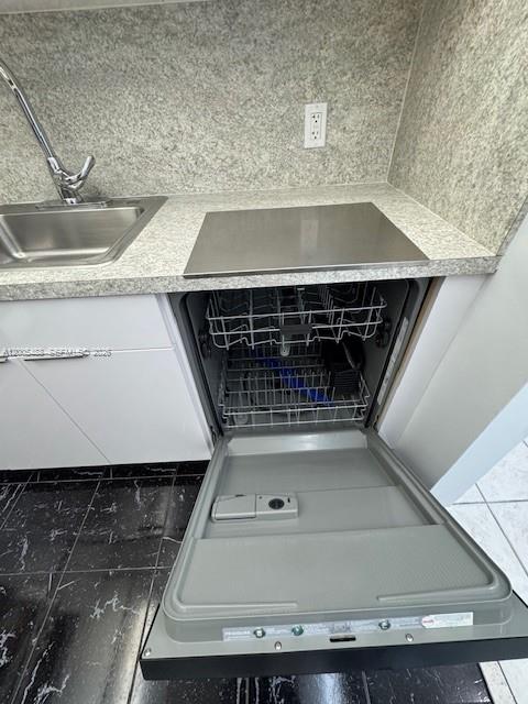 FOSTER & SANCHEZ TR REMAIN - Residential Lease