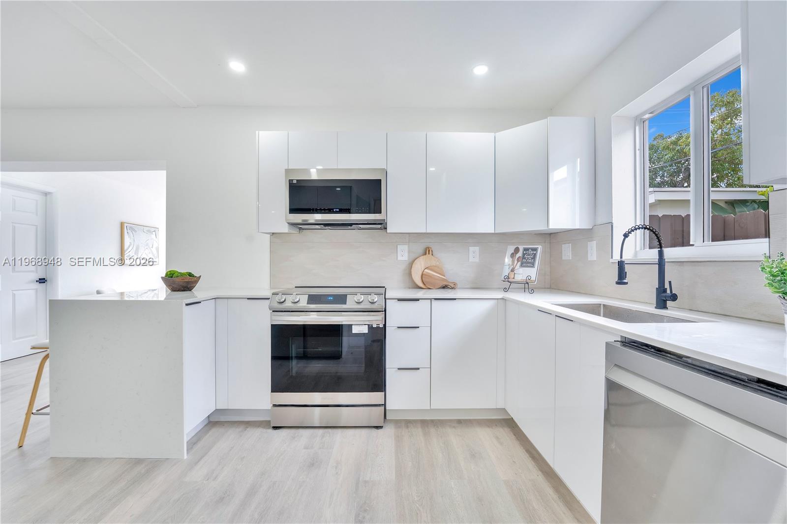 DALTON MANOR AMEN PLAT - Residential