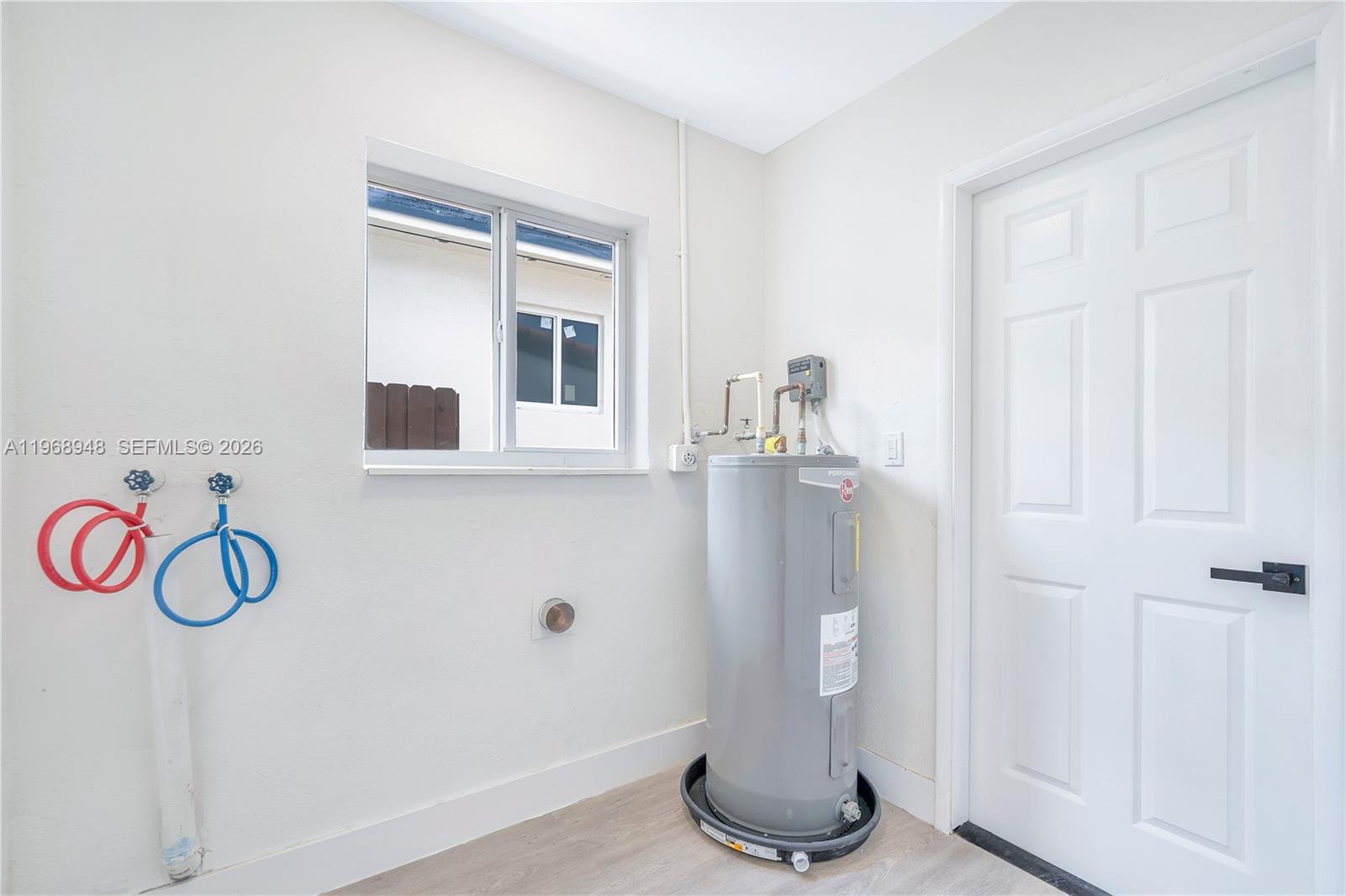 DALTON MANOR AMEN PLAT - Residential