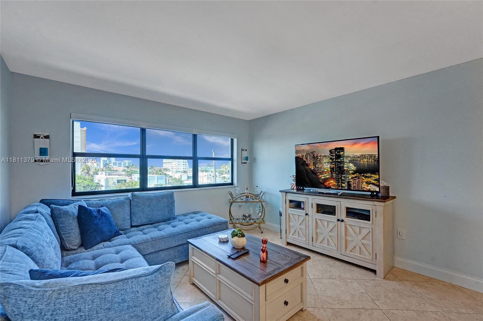 1201 S Ocean Dr 312N, Hollywood, Broward County, Florida - 1 Bedrooms  
1 Bathrooms - 