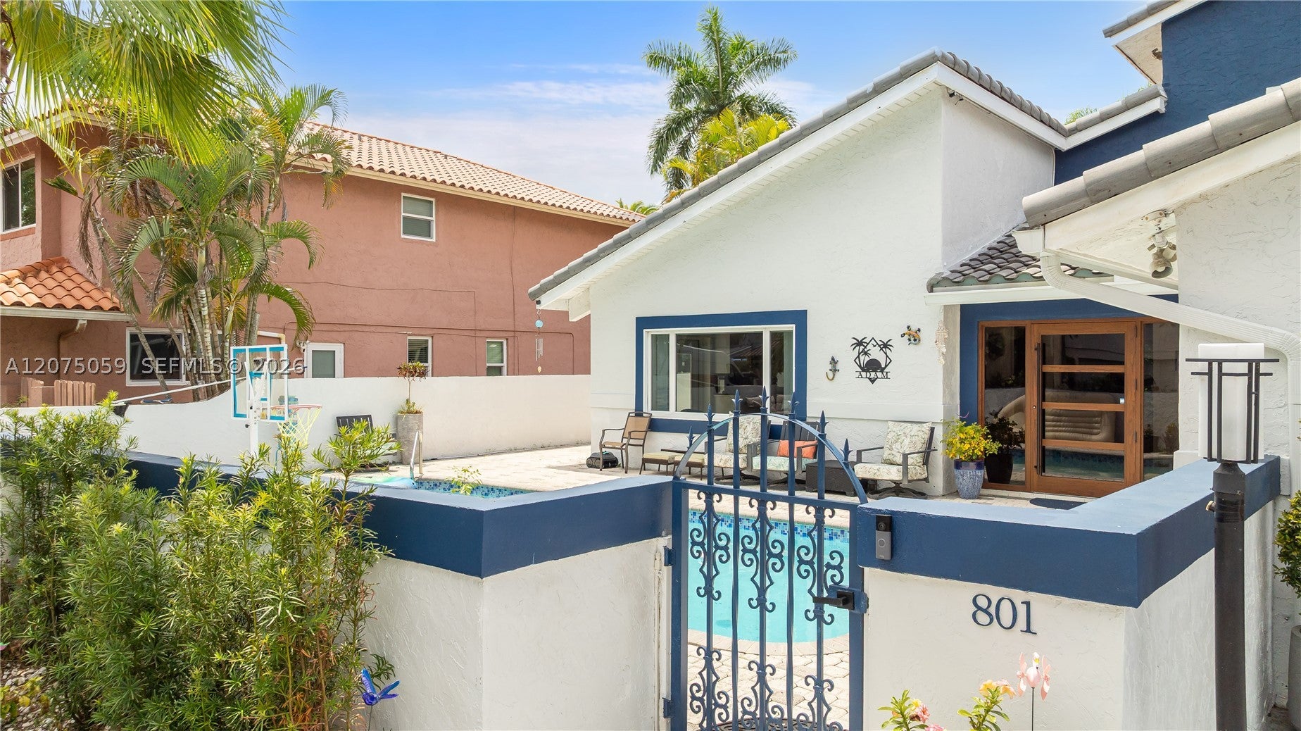 801 Mockingbird Ln, Plantation FL 33324