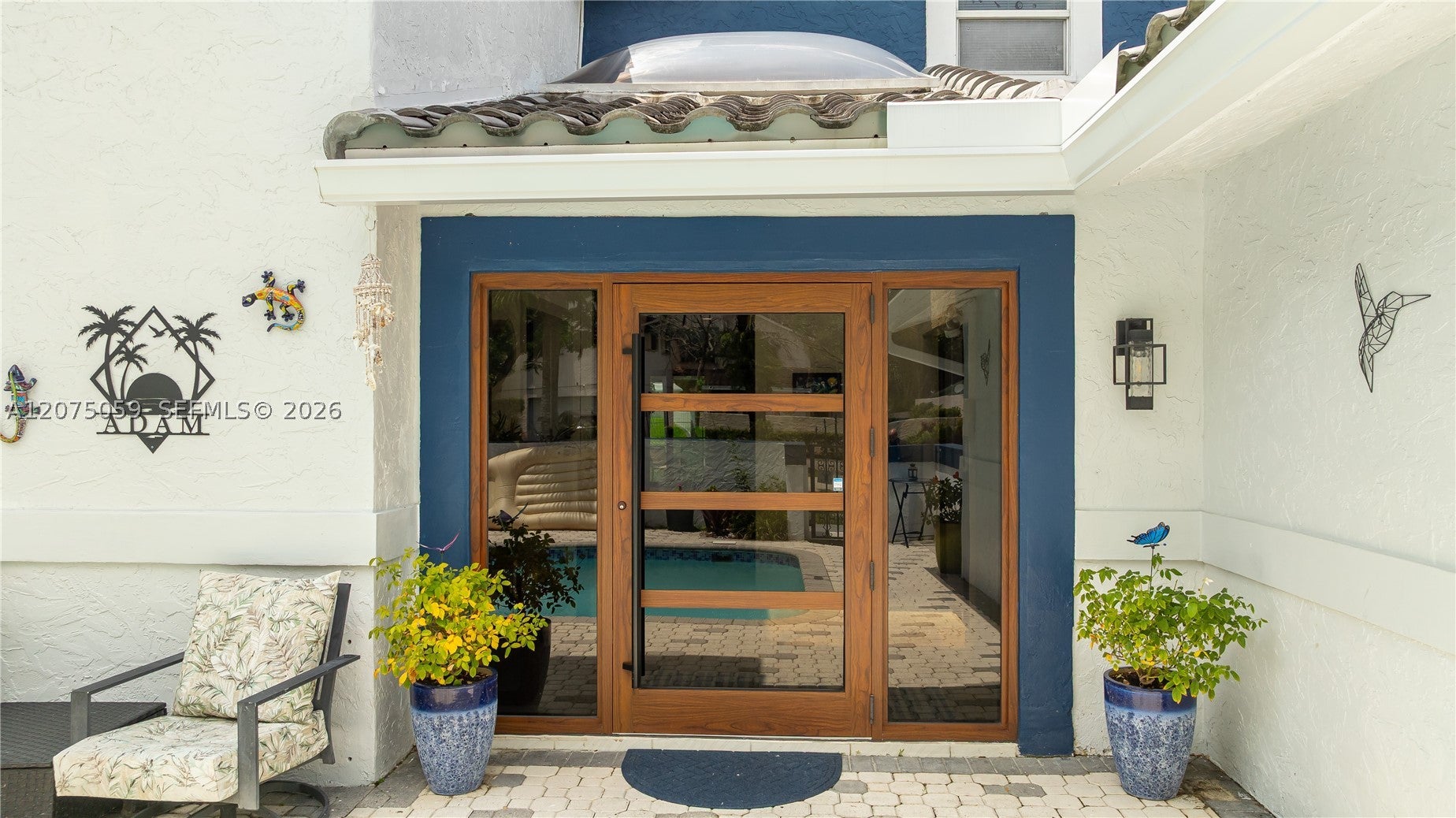 801 Mockingbird Ln