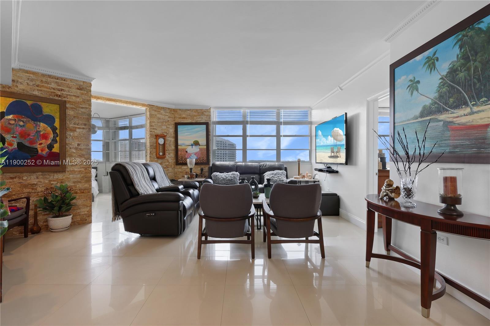 FOUR AMBASSADORS CONDO PH - Residential Lease